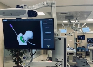 Mako Robotik eklem protez cerrahisi
